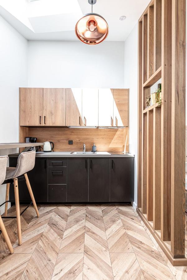 Sun Lighted Cathedral Square Studio Appartement Vilnius Buitenkant foto